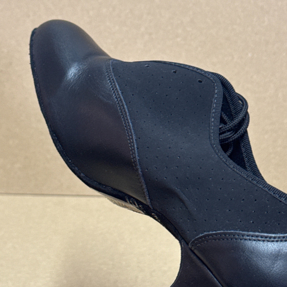 Roma Black (Wide) - Size 5 (TP14)
