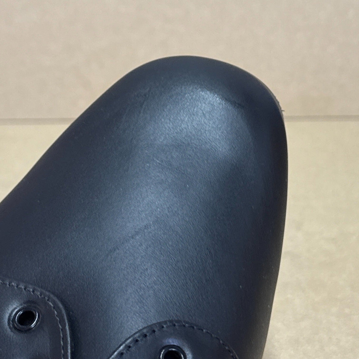 Kelly Black Leather - Size 10 (DSM6)
