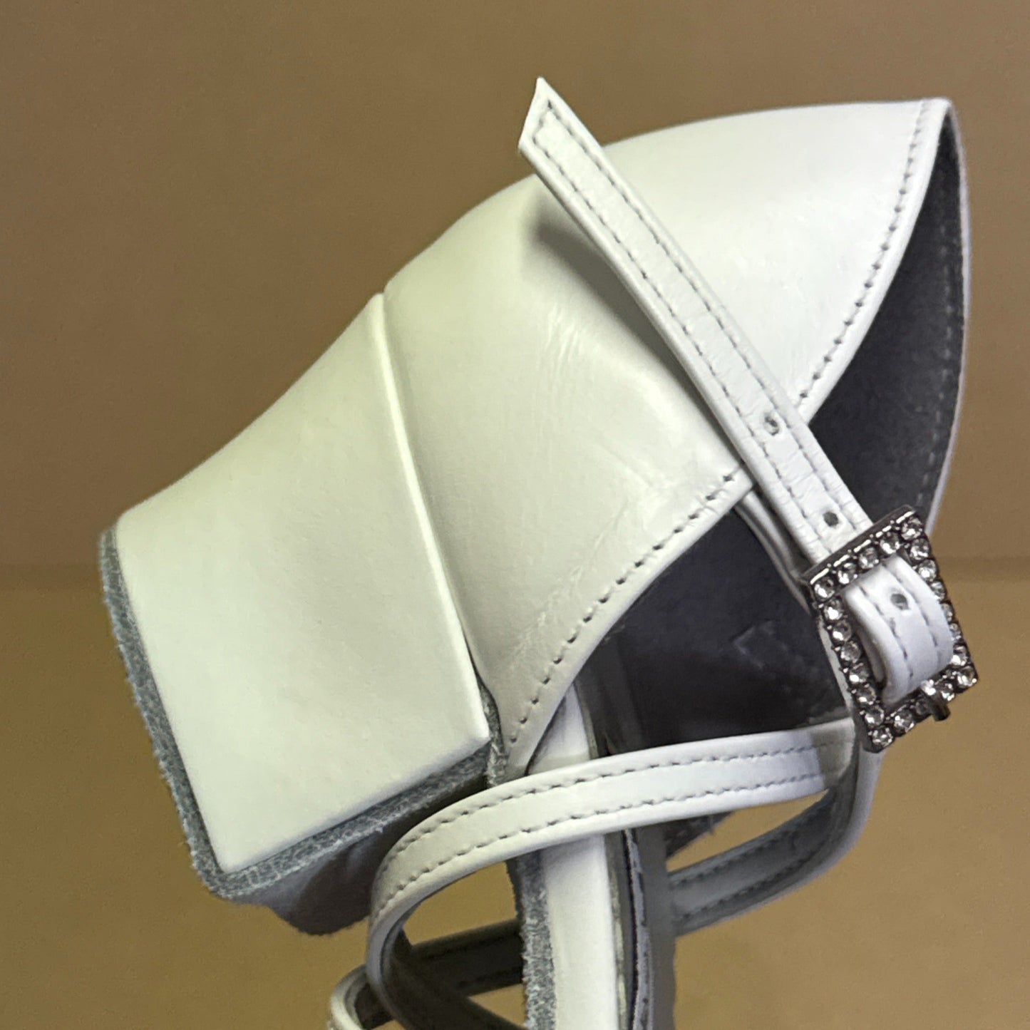 Lyla 1.5" - Size 1H (J6)