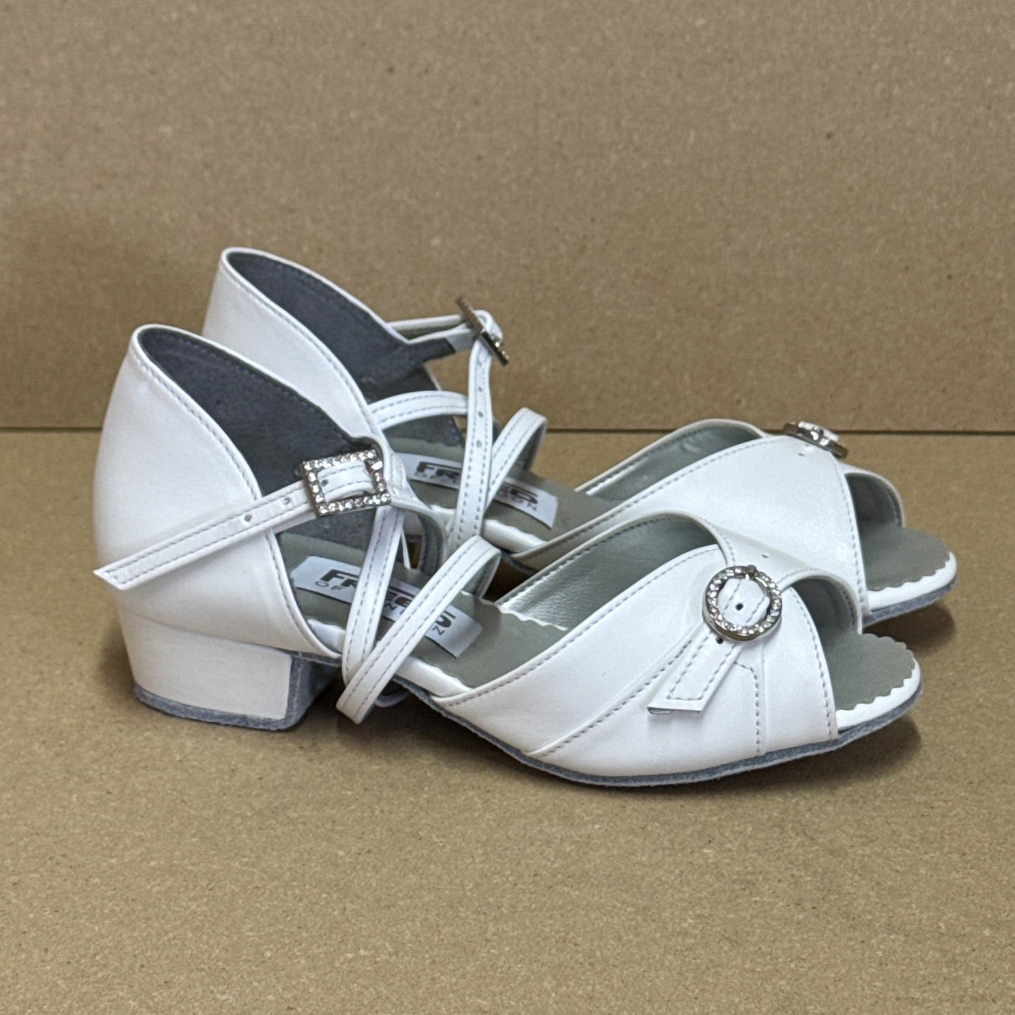 Lyla 1" - Size 12 (J3)
