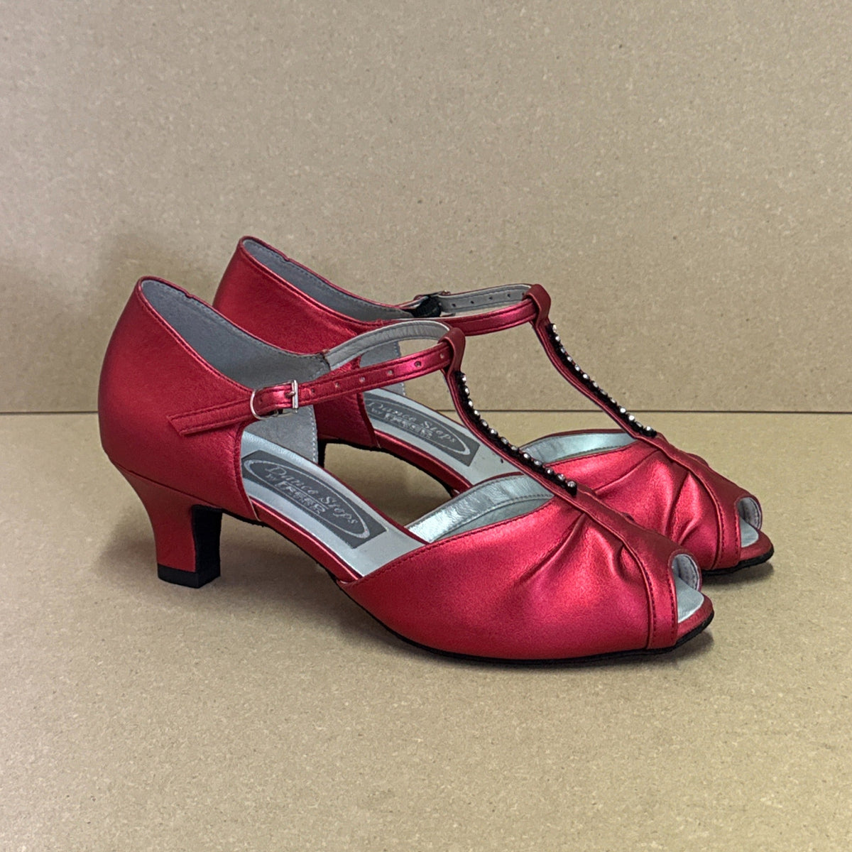 Topaz Red - Size 4.5 (DSL2)