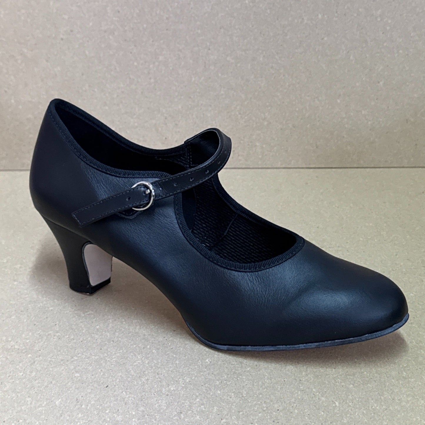 2" Show Shoe - Size 7 (TP4)