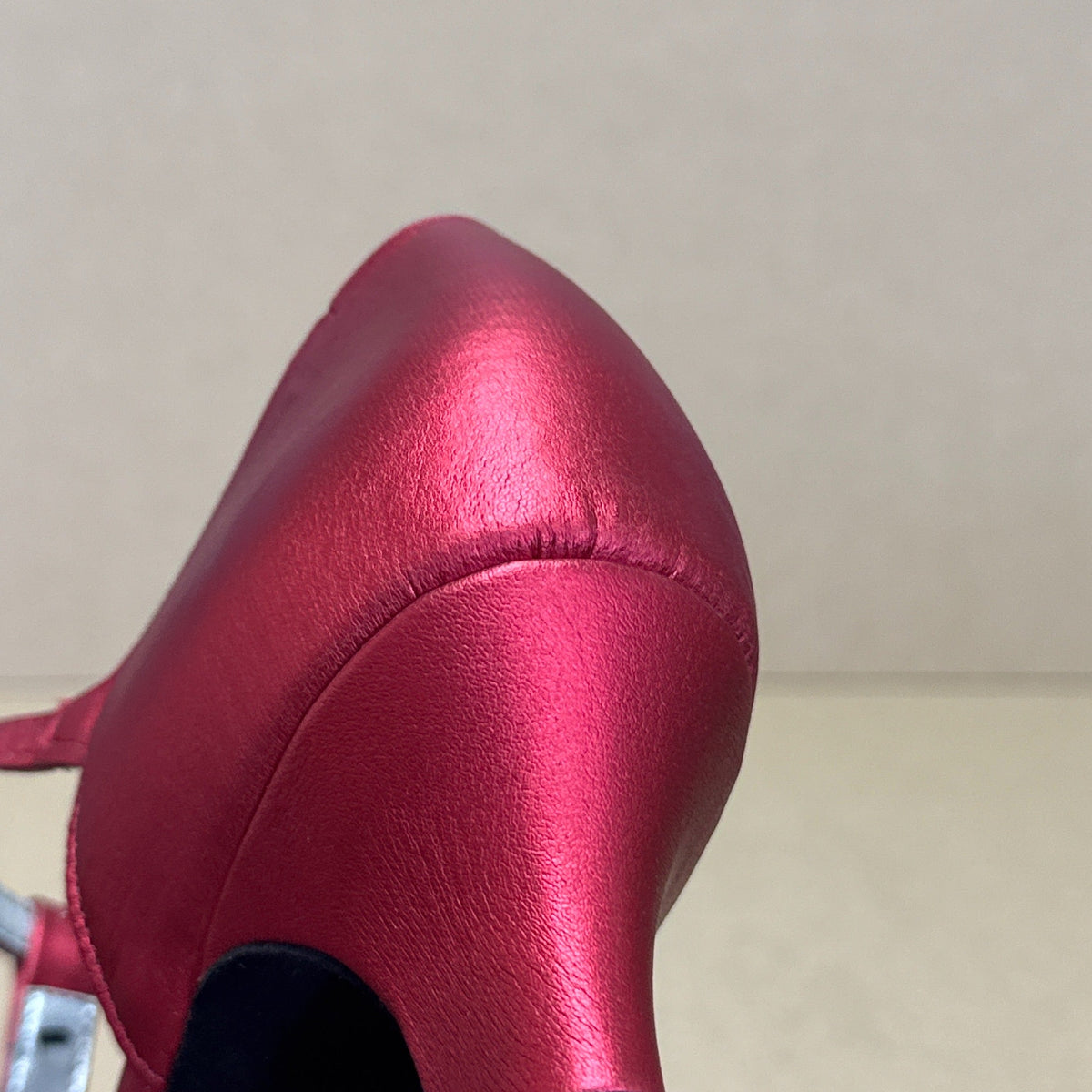 Topaz Red - Size 4.5 (DSL2)