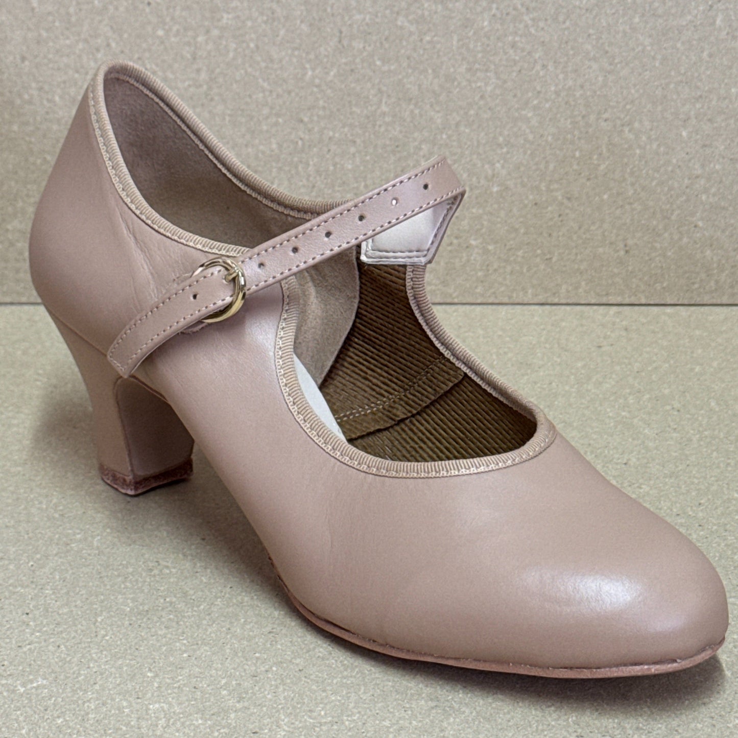 2" Show Shoe (Tan) - Size 5H (TP3)