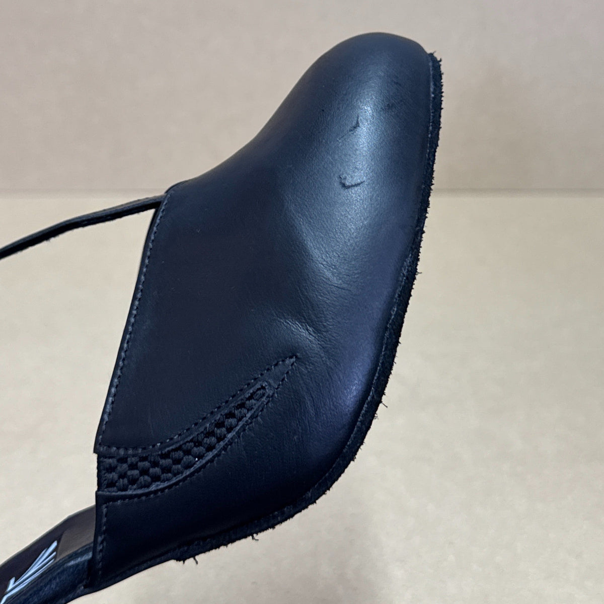 Showflex Black - Size 6H (TP12)