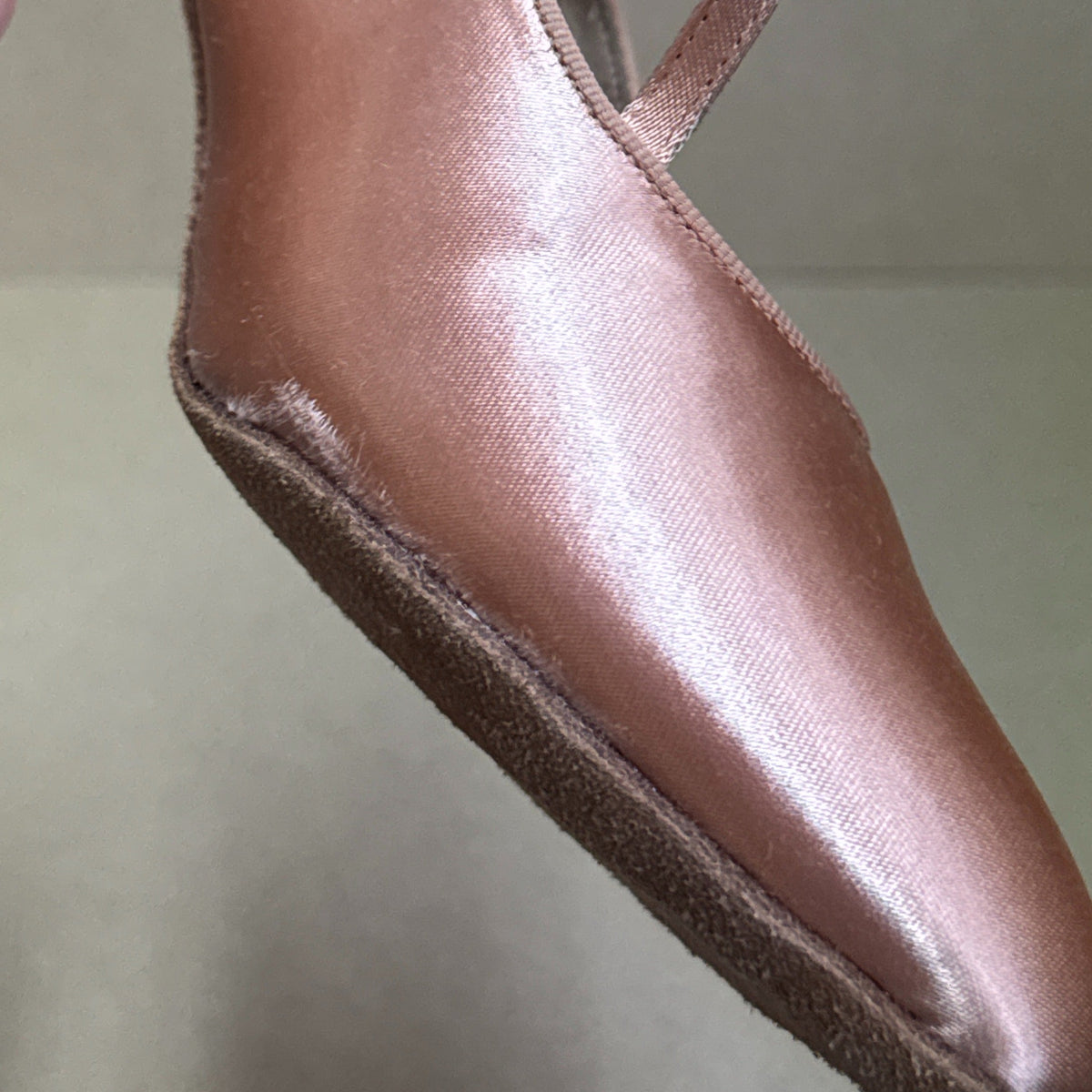 Clara - Size 5H (LB5)