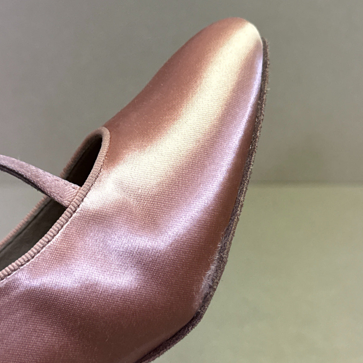 Clara - Size 5 (LB6)