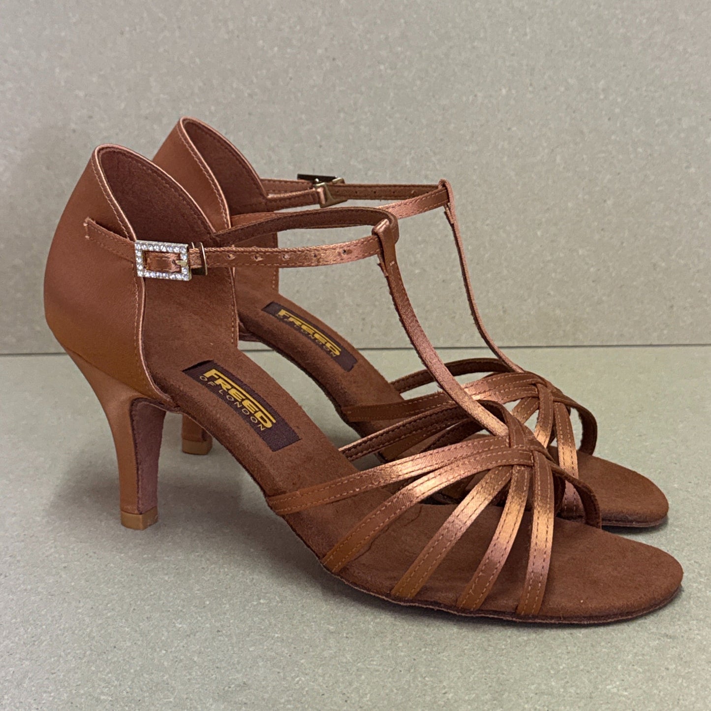 Diva Dark Tan - Size 7 (LL5)