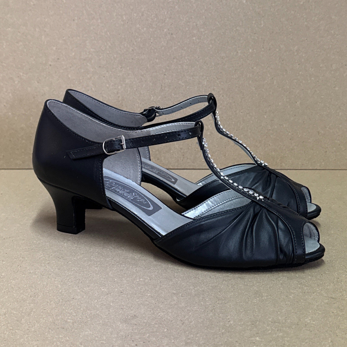 Topaz Black - Size 6 (DSL5)