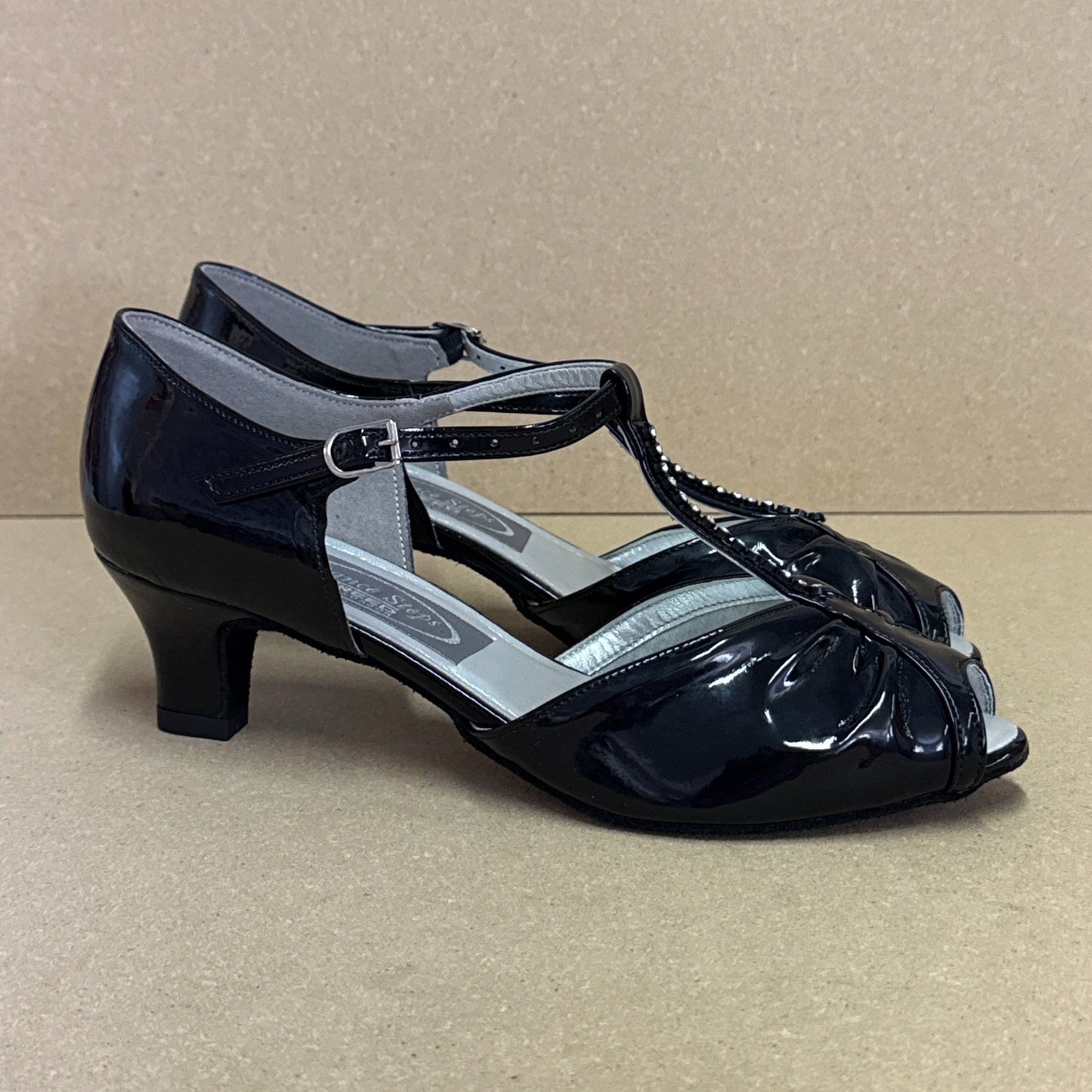 Topaz Black Patent - Size 6H (DSL6)