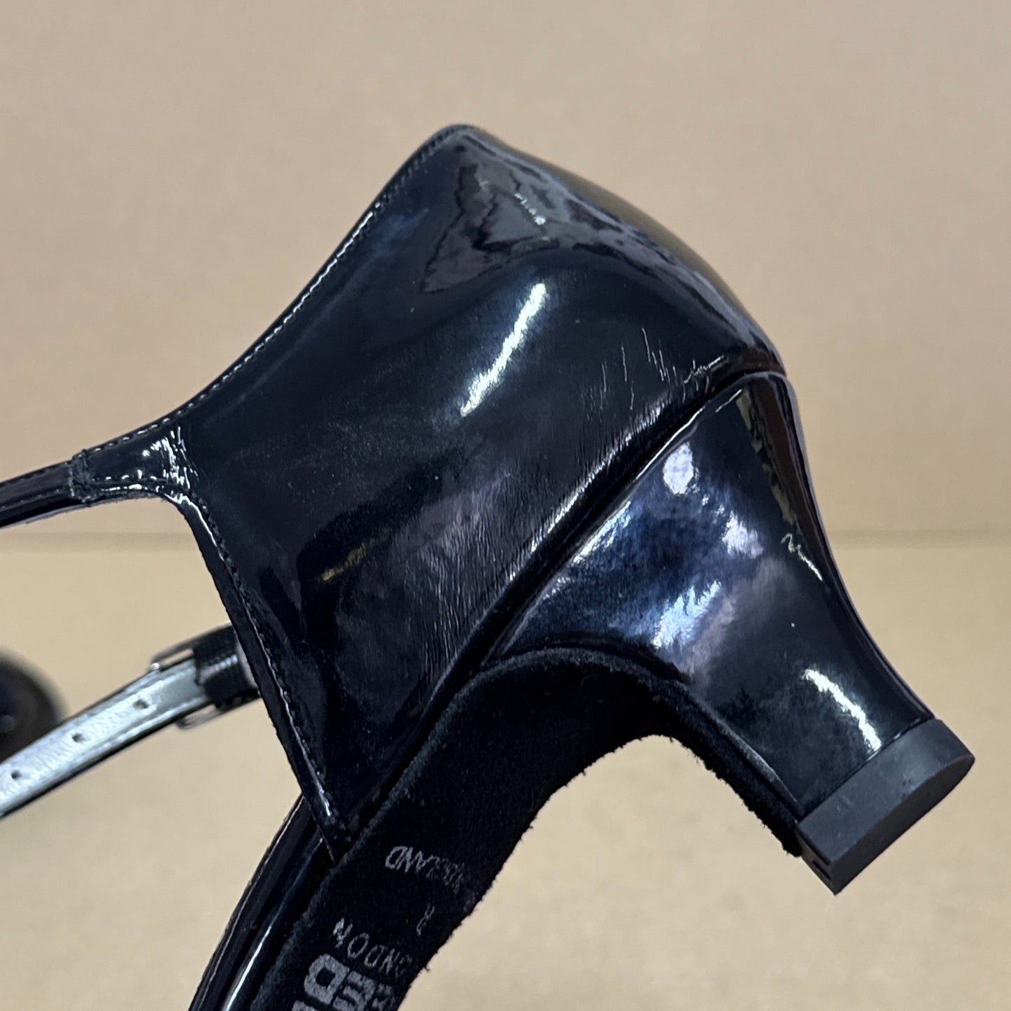 Topaz Black Patent - Size 6H (DSL6)