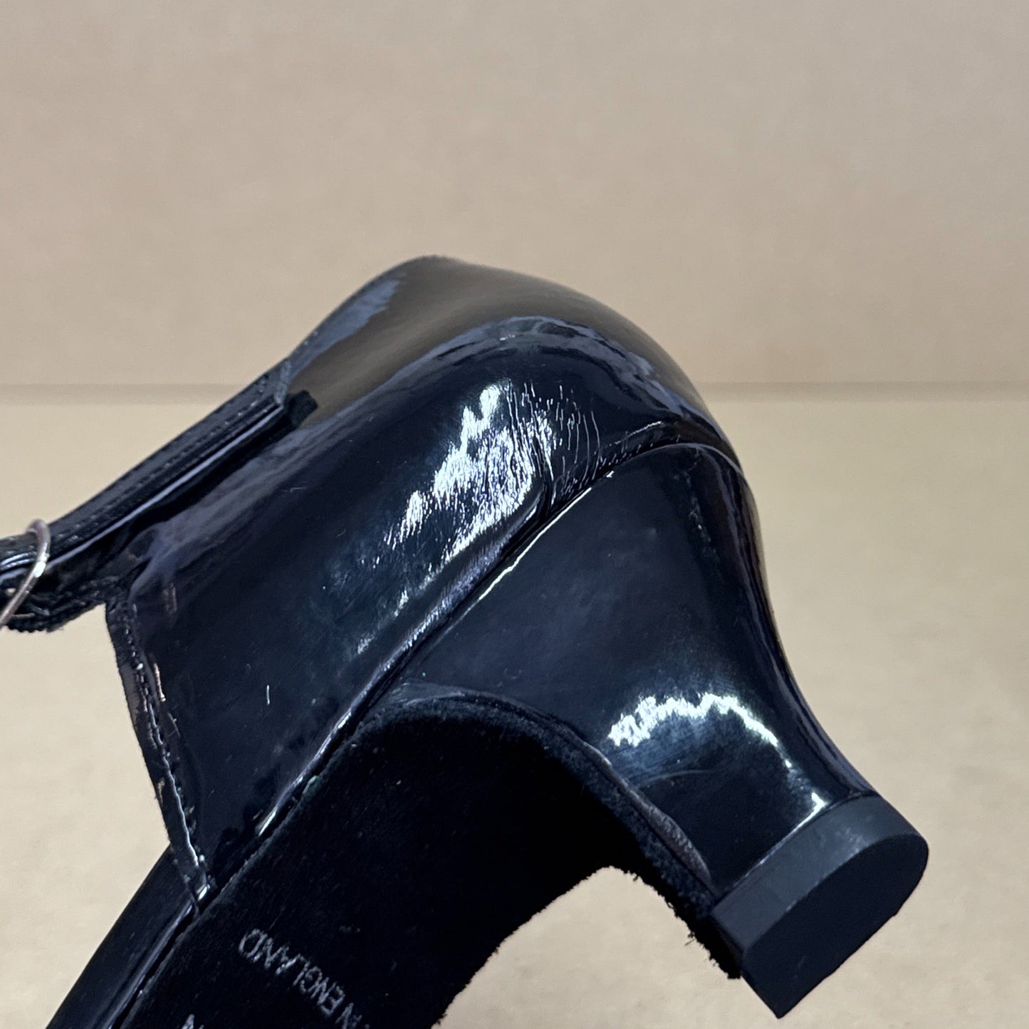 Topaz Black Patent - Size 6H (DSL6)