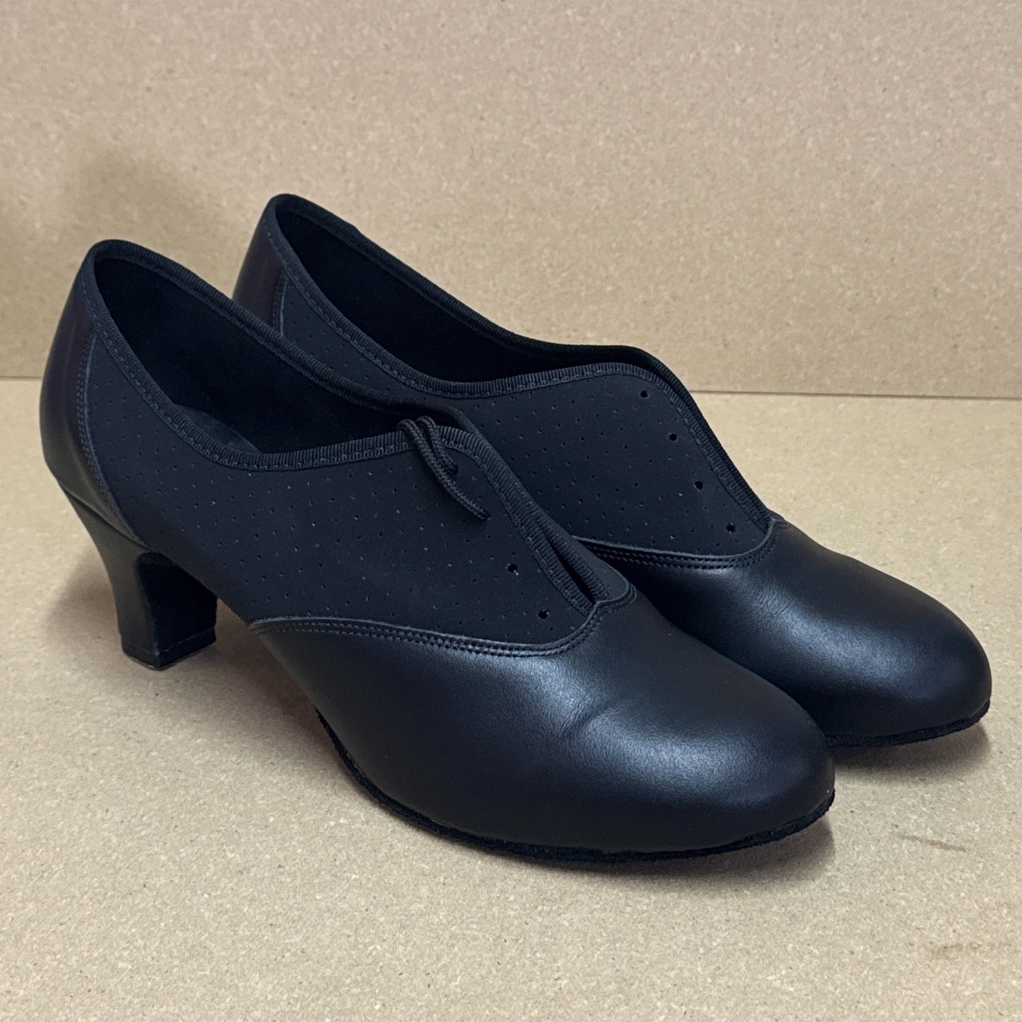 Roma Black (Wide) - Size 7 (TP13)