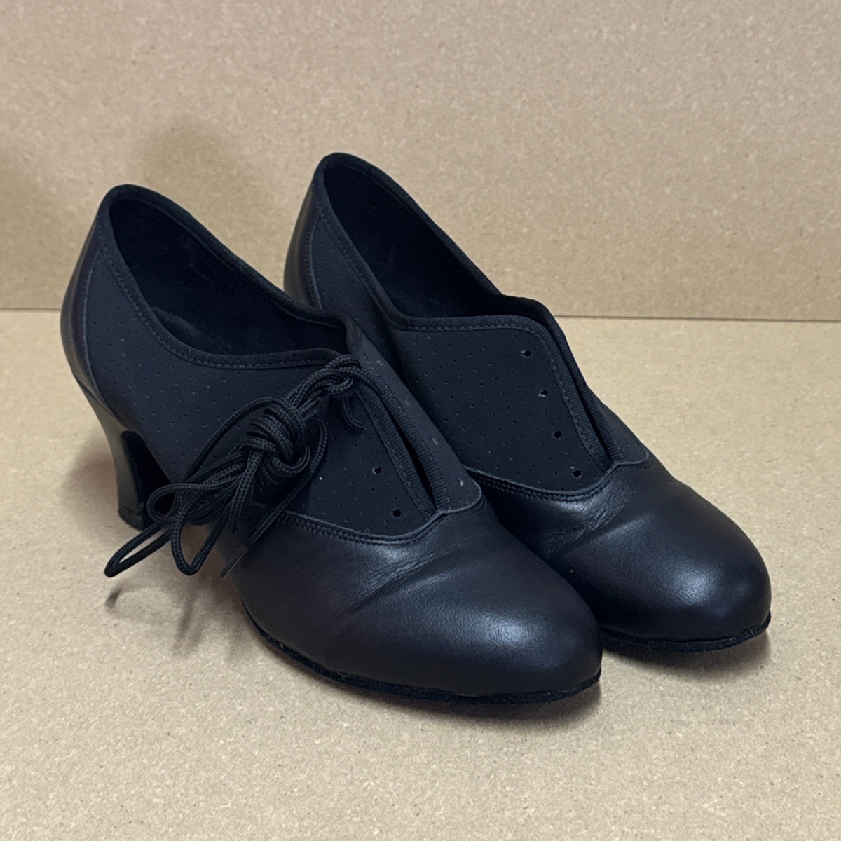 Roma Black - Size 5 (TP17)
