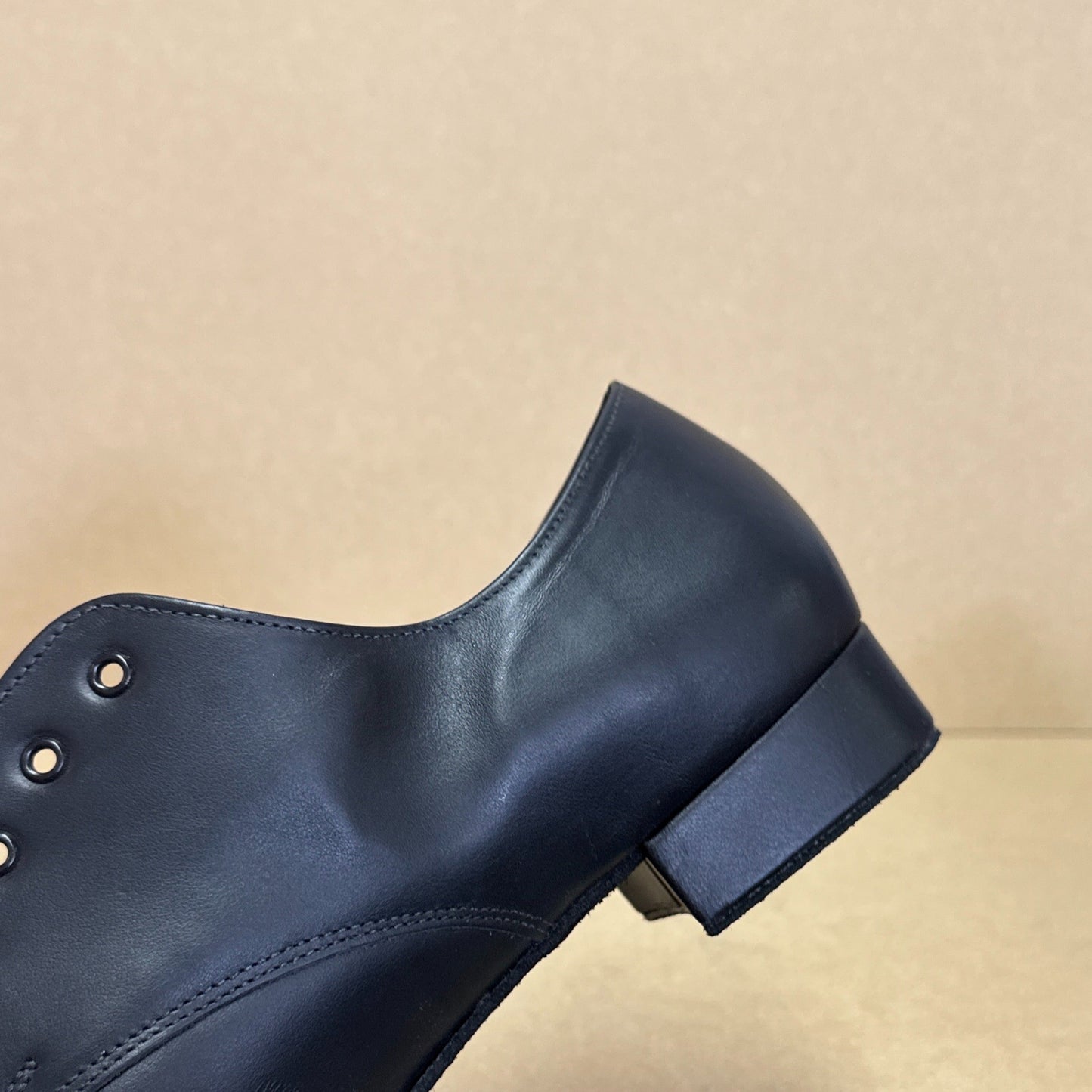 Kelly Black Leather - Size 9H (DSM5)