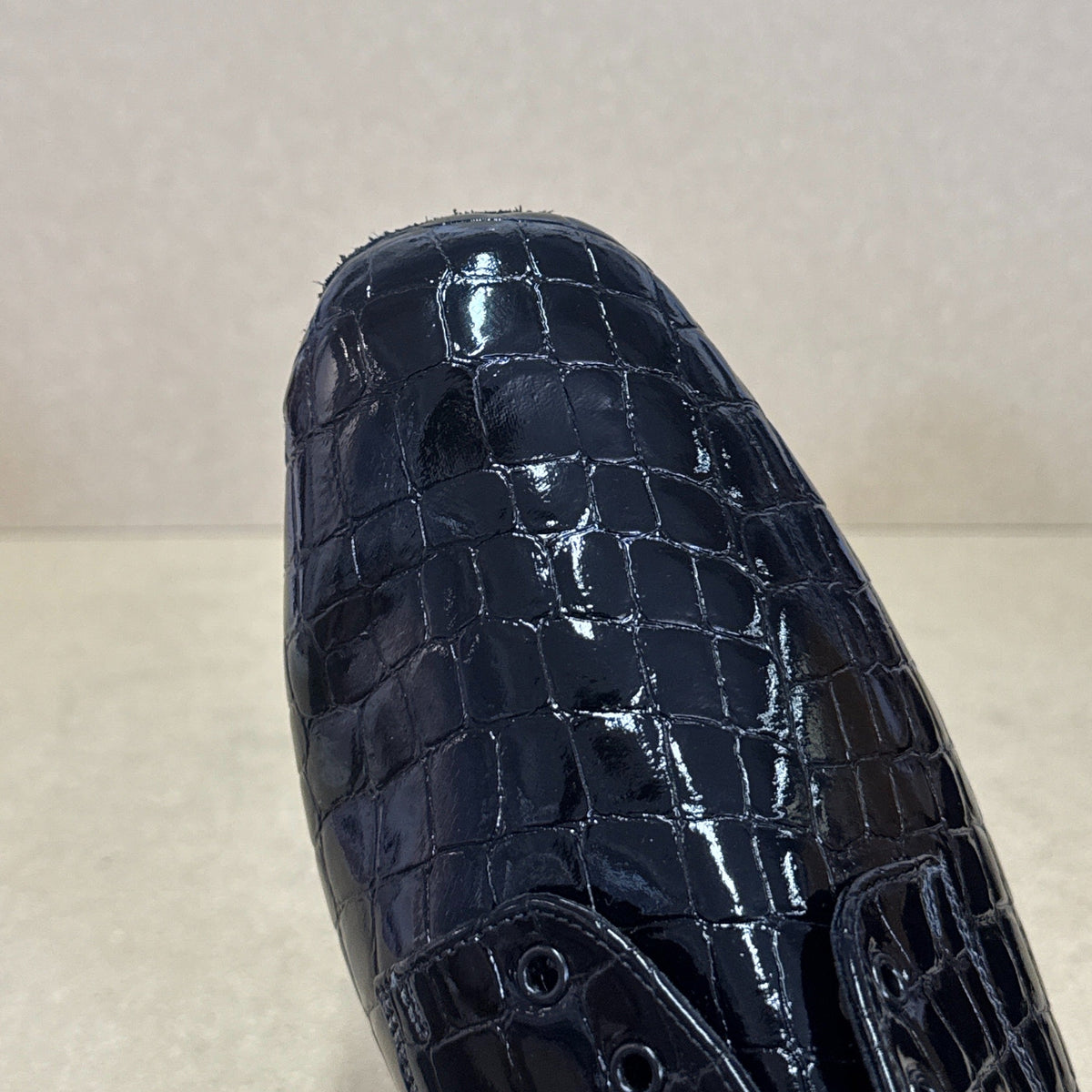 Kelly Black Croc - Size 8 (DSM1)